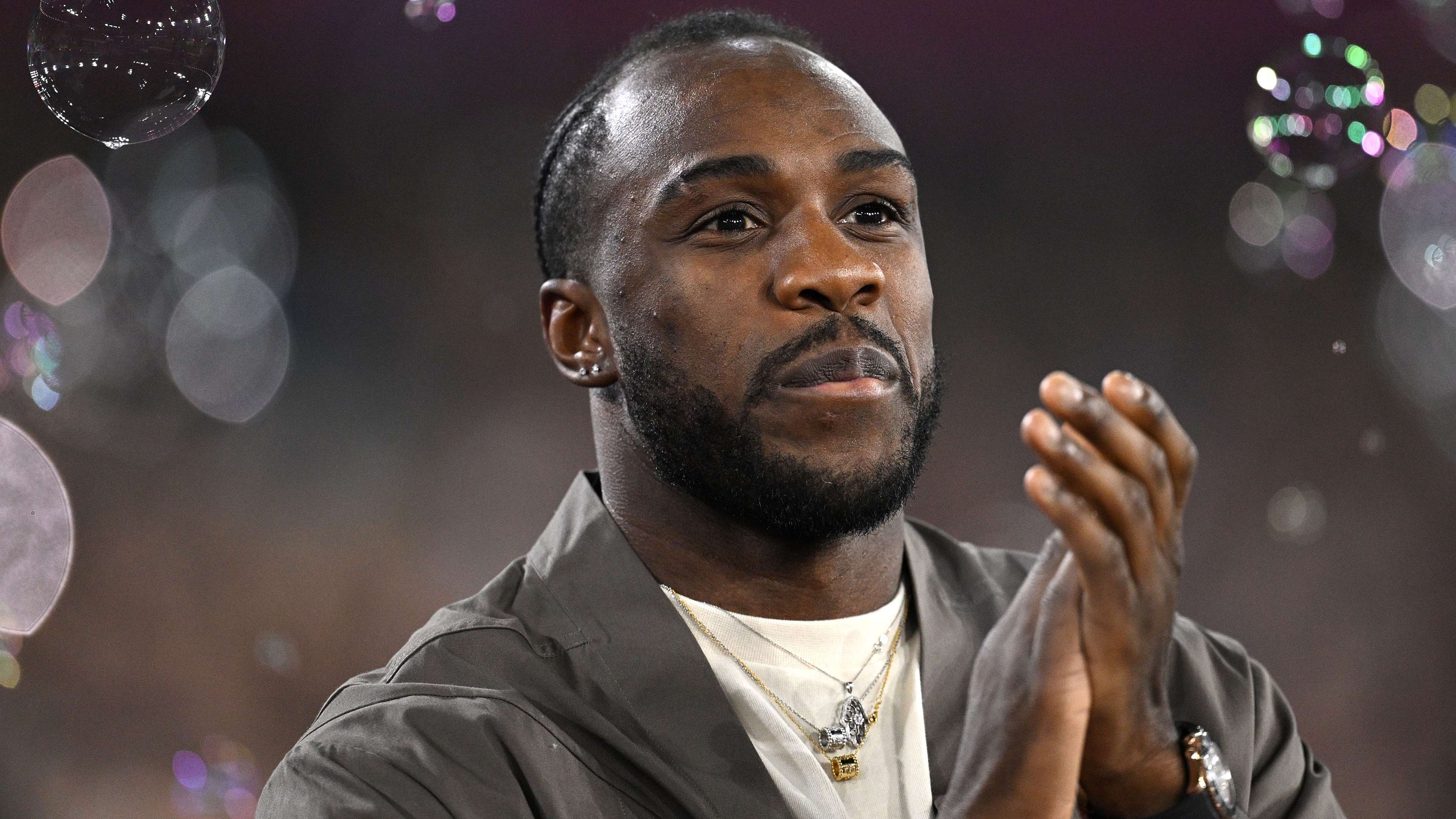 他完全有实 他完全有实